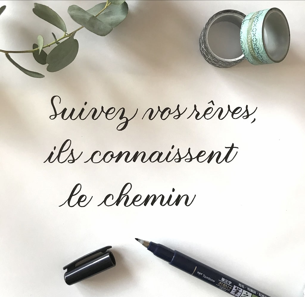 Calligraphie Moderne modèle